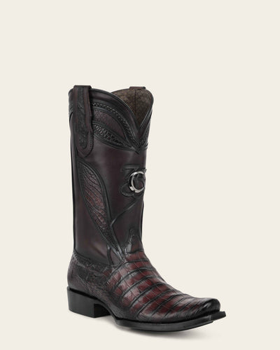 Botas cowboy piel exótica color café grabadas